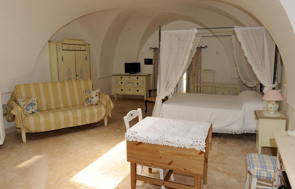 Palazzo Altavilla Ostuni Exterior photo